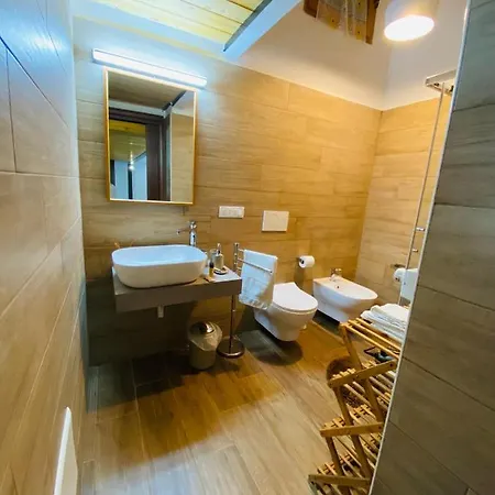 Al Civico 72 * Πίτσο